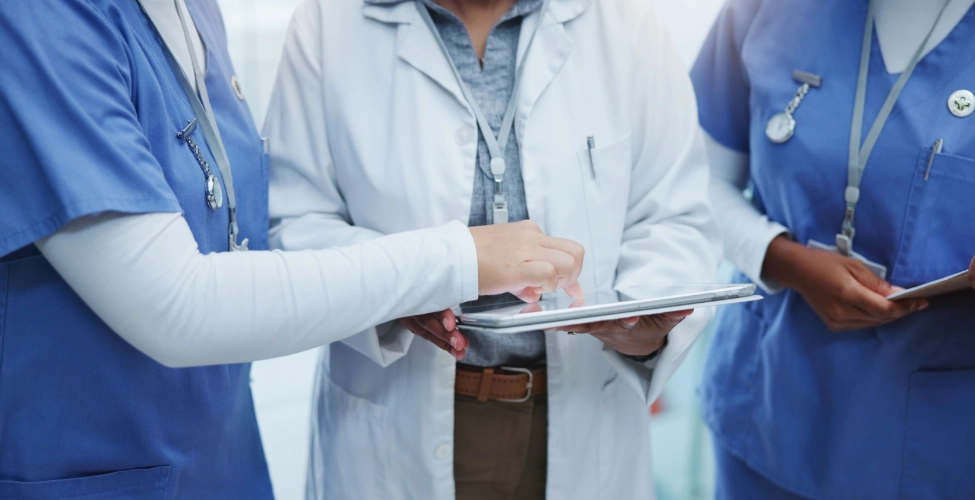 HR in Healthcare: How to Tackle Challenges and Retain Top Talent